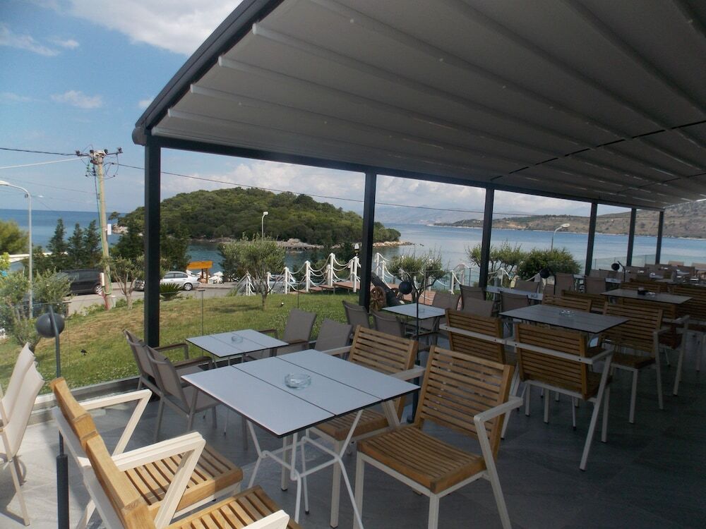 Bianco Hotel 4*